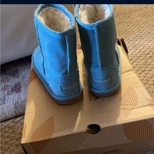 Girl winter boots